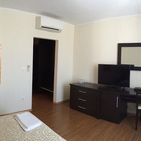 Pensiunea Play Deva Habitación foto